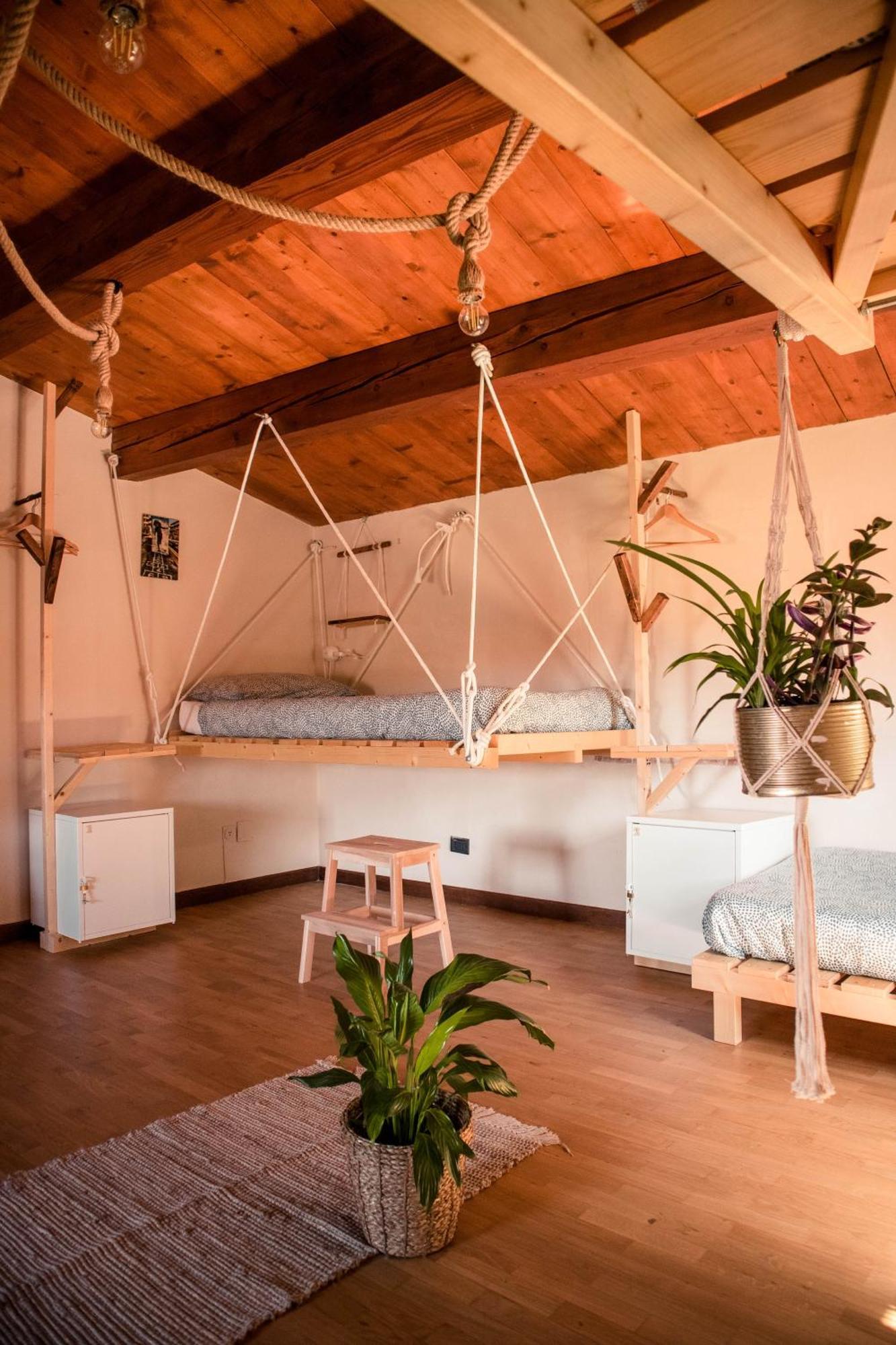 Social Garden - Sharing Room Calci Exteriör bild
